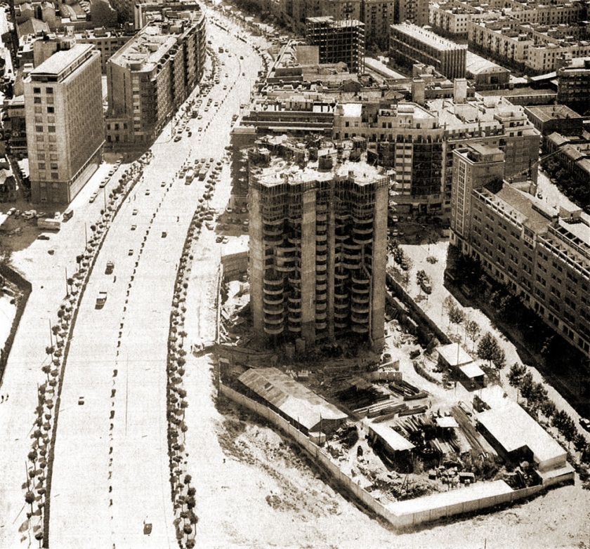 Torres Blancas 1965